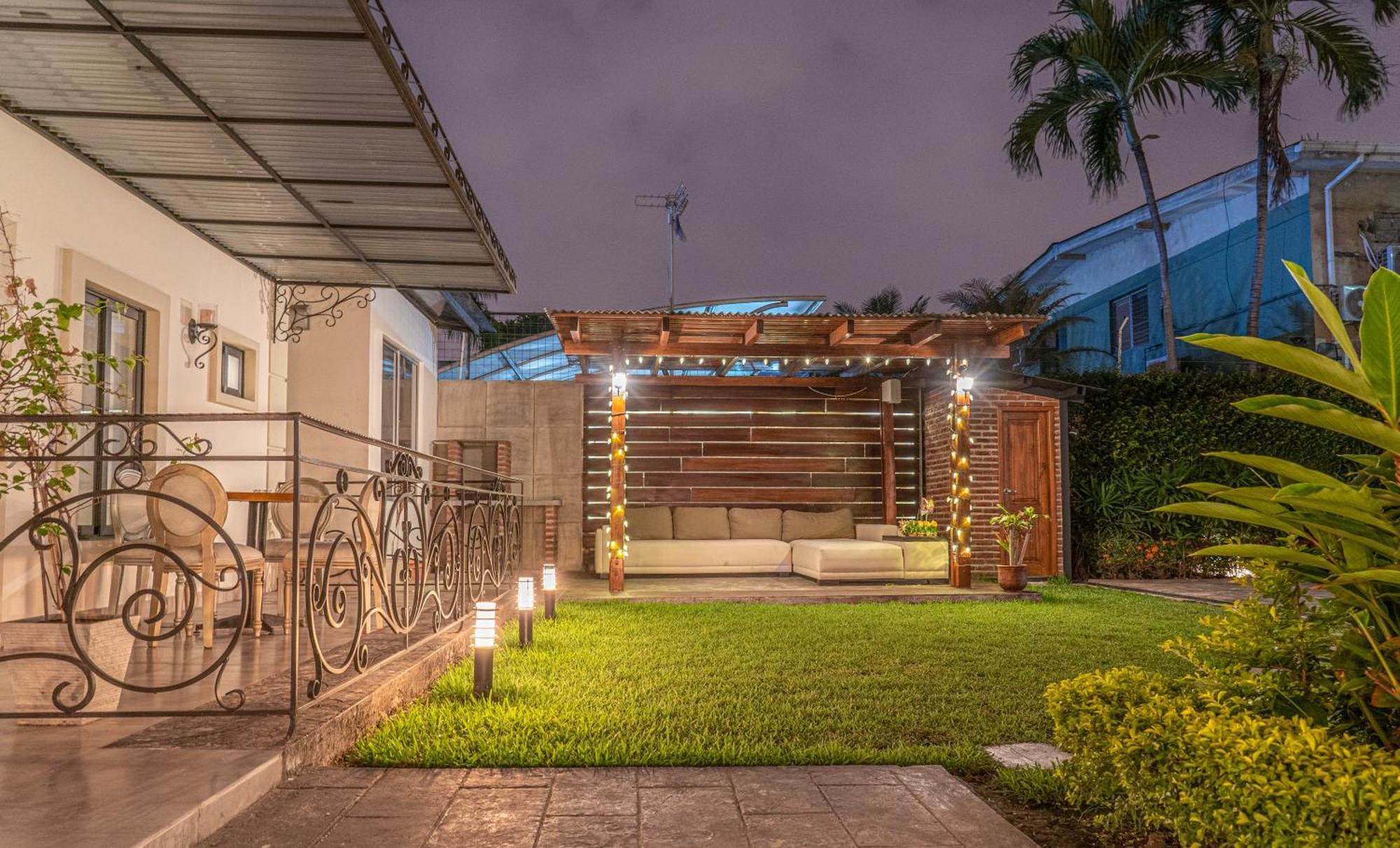 Praga Apartamentos Guayaquil Urdesa Esterno foto